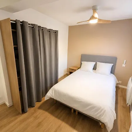 Maison d'hôtes Le Charme De Rue Littré - *